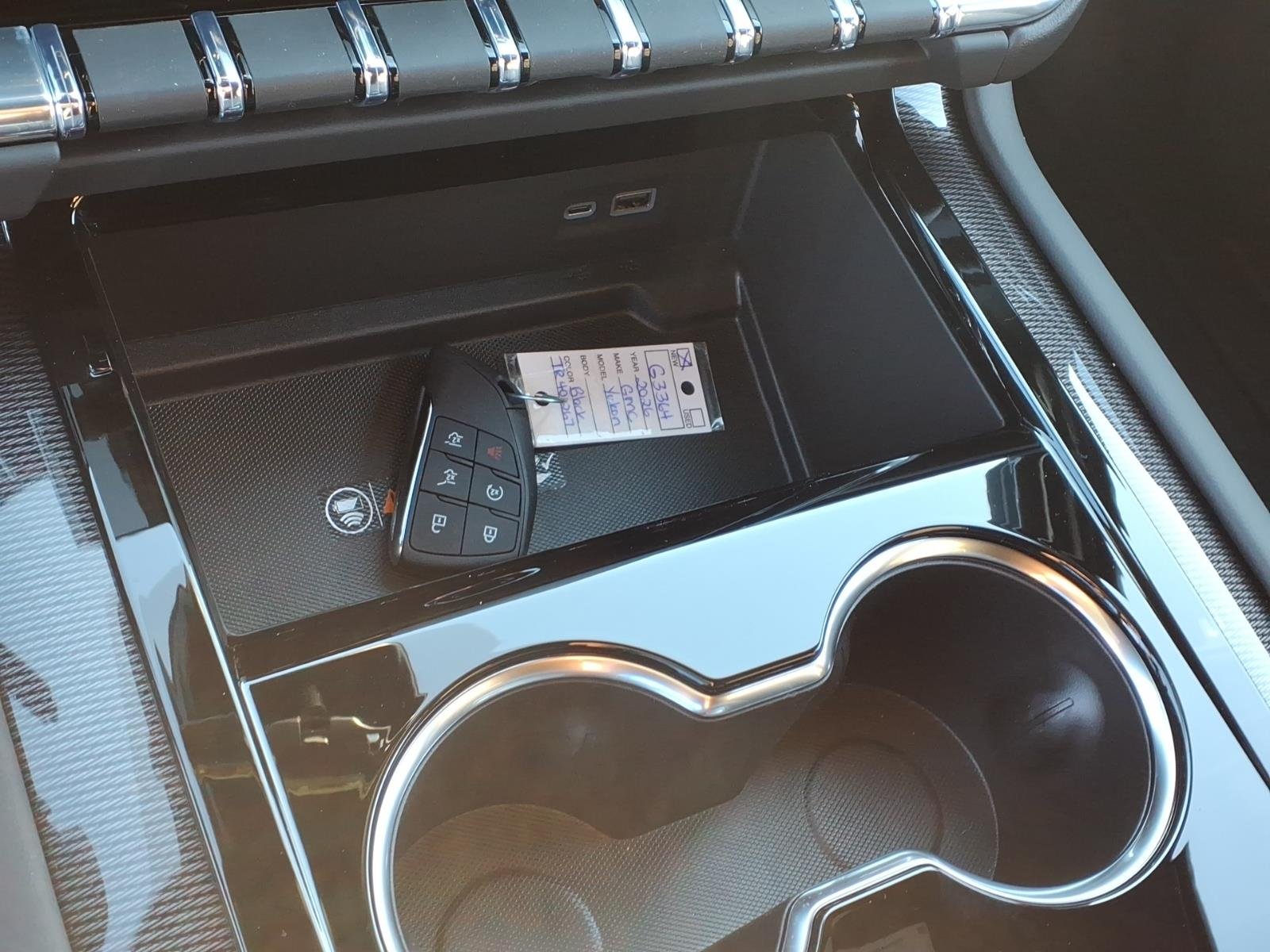 New 2026 Onyx Black GMC Elevation image 13