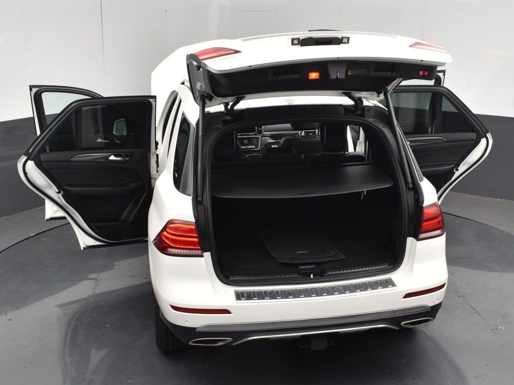 Used 2019 White Mercedes-Benz GLE 400 image 7