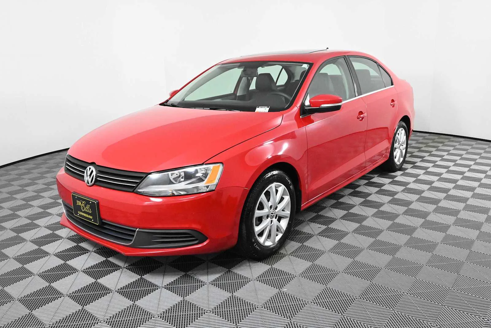 Used 2014 Volkswagen Jetta SE with VIN 3VWD07AJ5EM368189 for sale in Kennesaw, GA