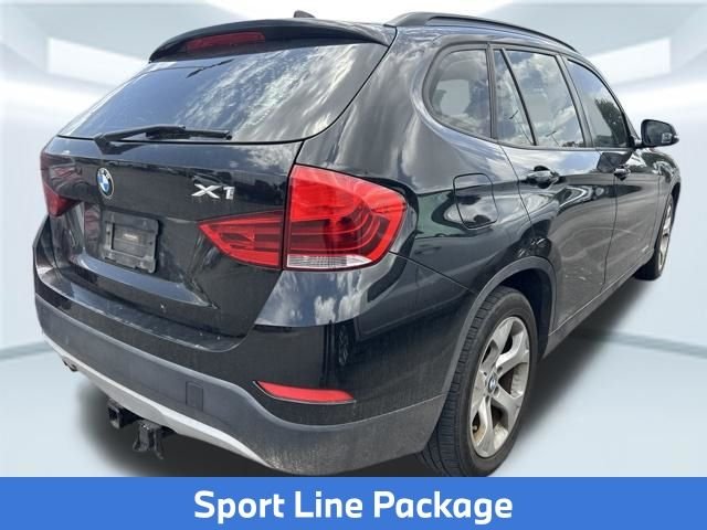 Used 2014 Black BMW sDrive28i image 3