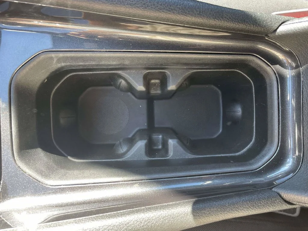 Used 2023 White Jeep Sport image 18