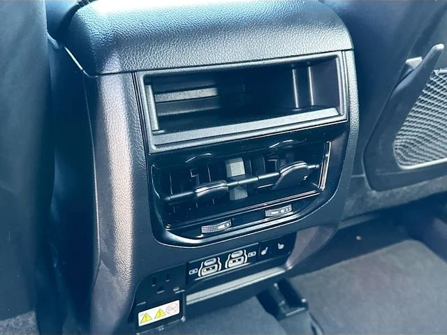Certified Used 2025 White Jeep Overland image 26