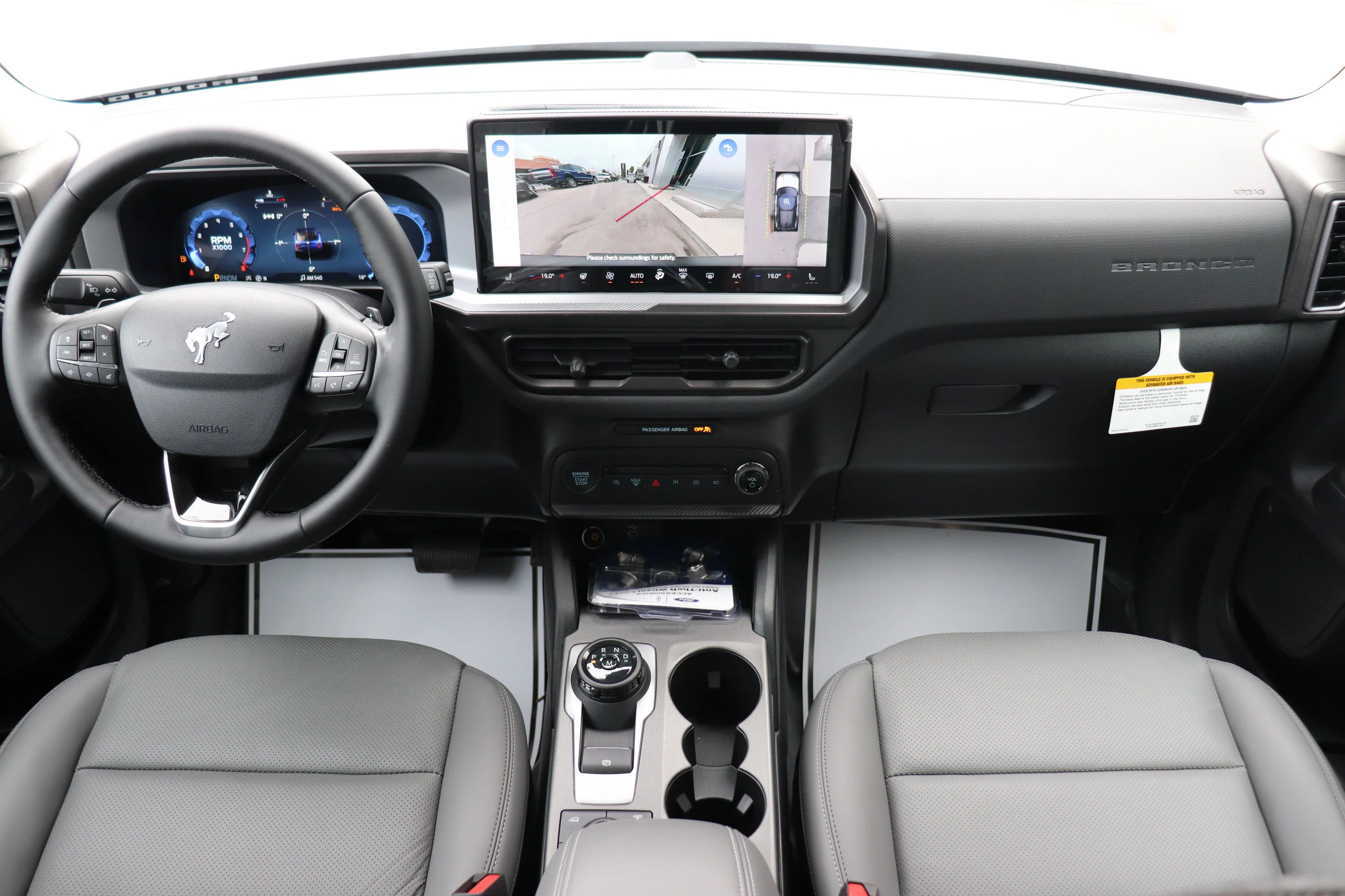 New 2026 SPACE WHITE METALLIC Ford Badlands image 20