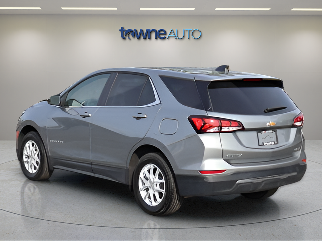 Used 2024 Gray Chevrolet LT image 3