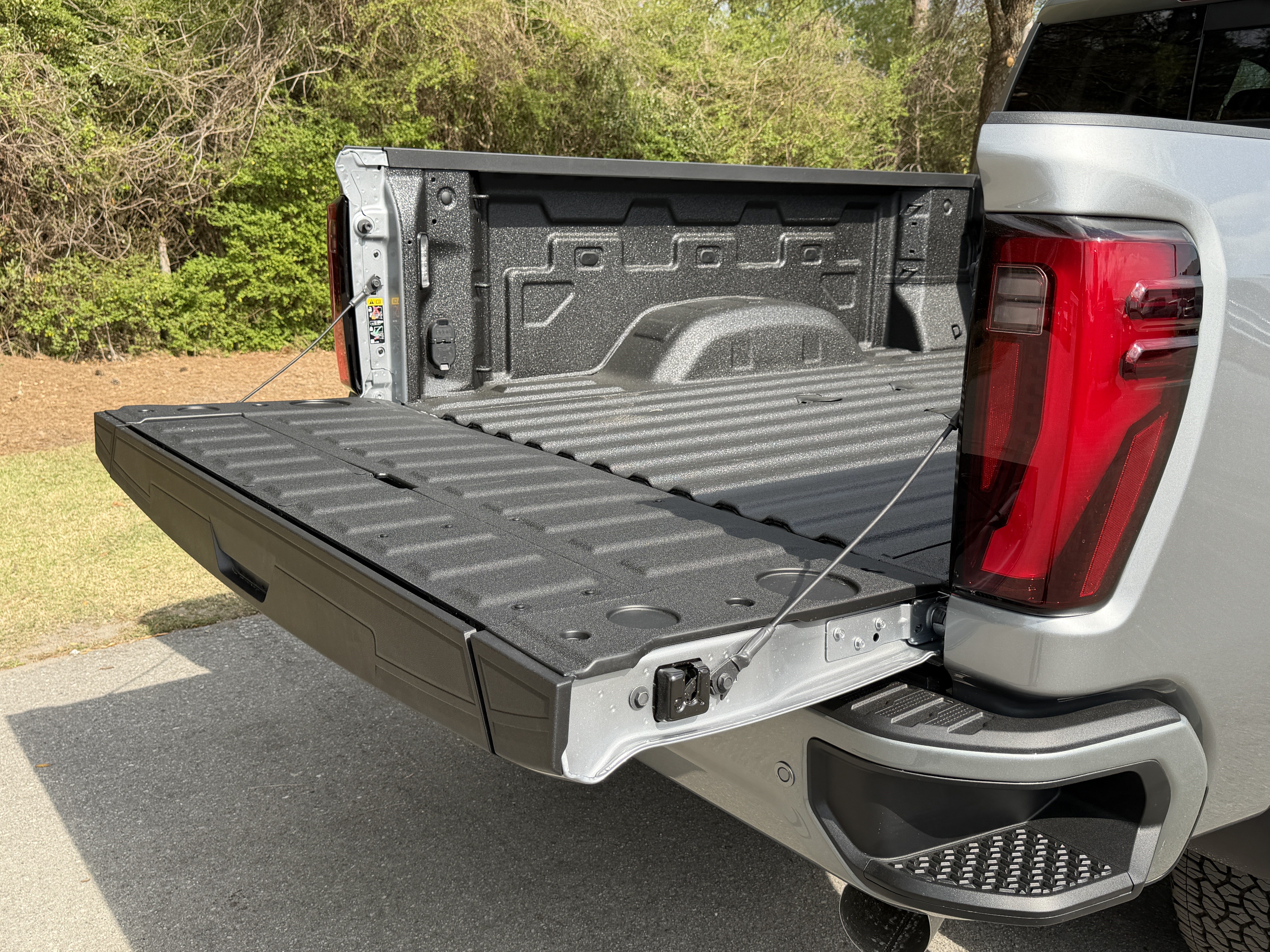 2026 GMC Sierra 2500HD Denali - Photo 13