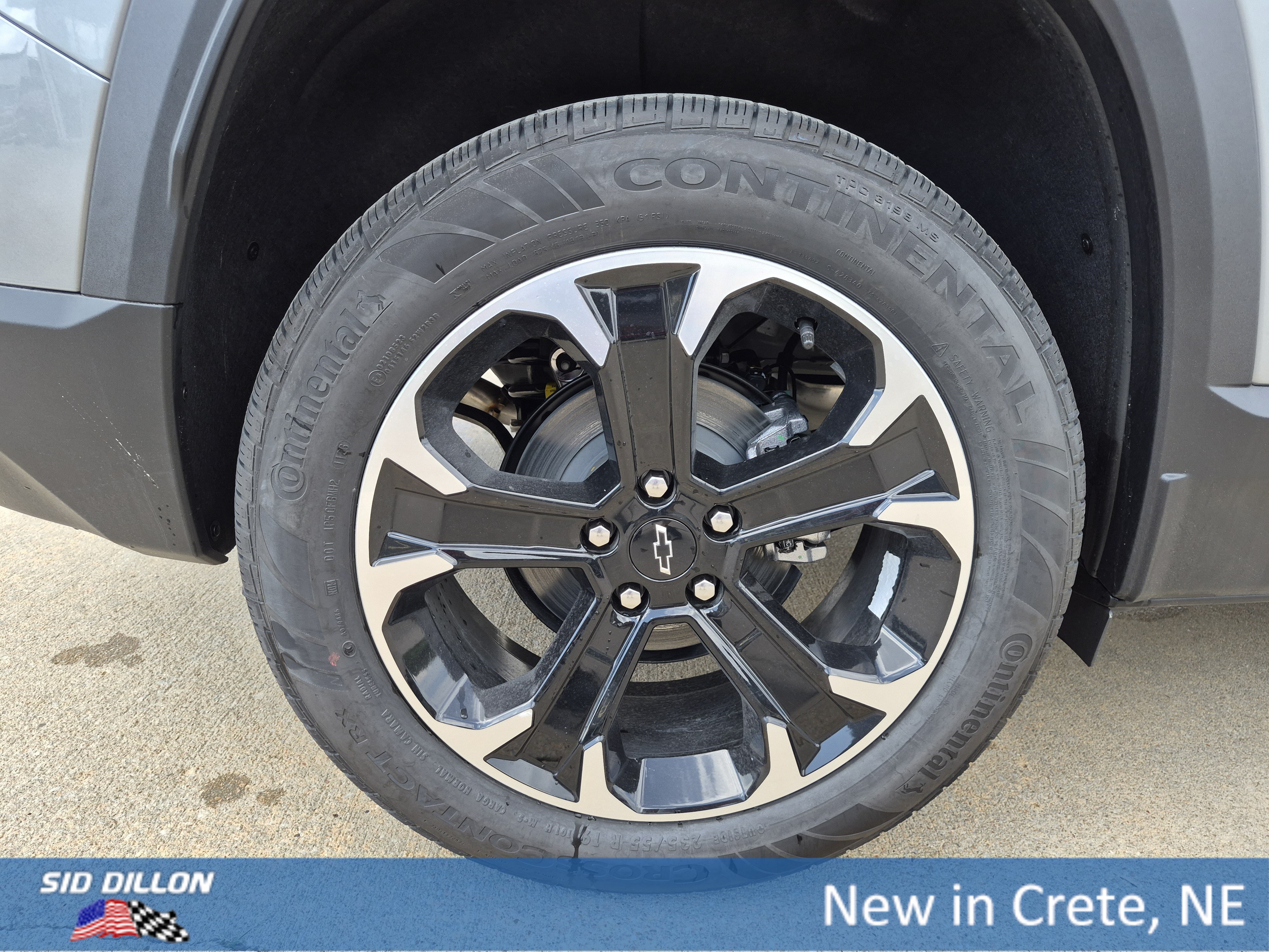 New 2026 Sterling Gray Metallic Chevrolet LT image 11