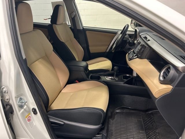Used 2017 Super White Toyota XLE image 12