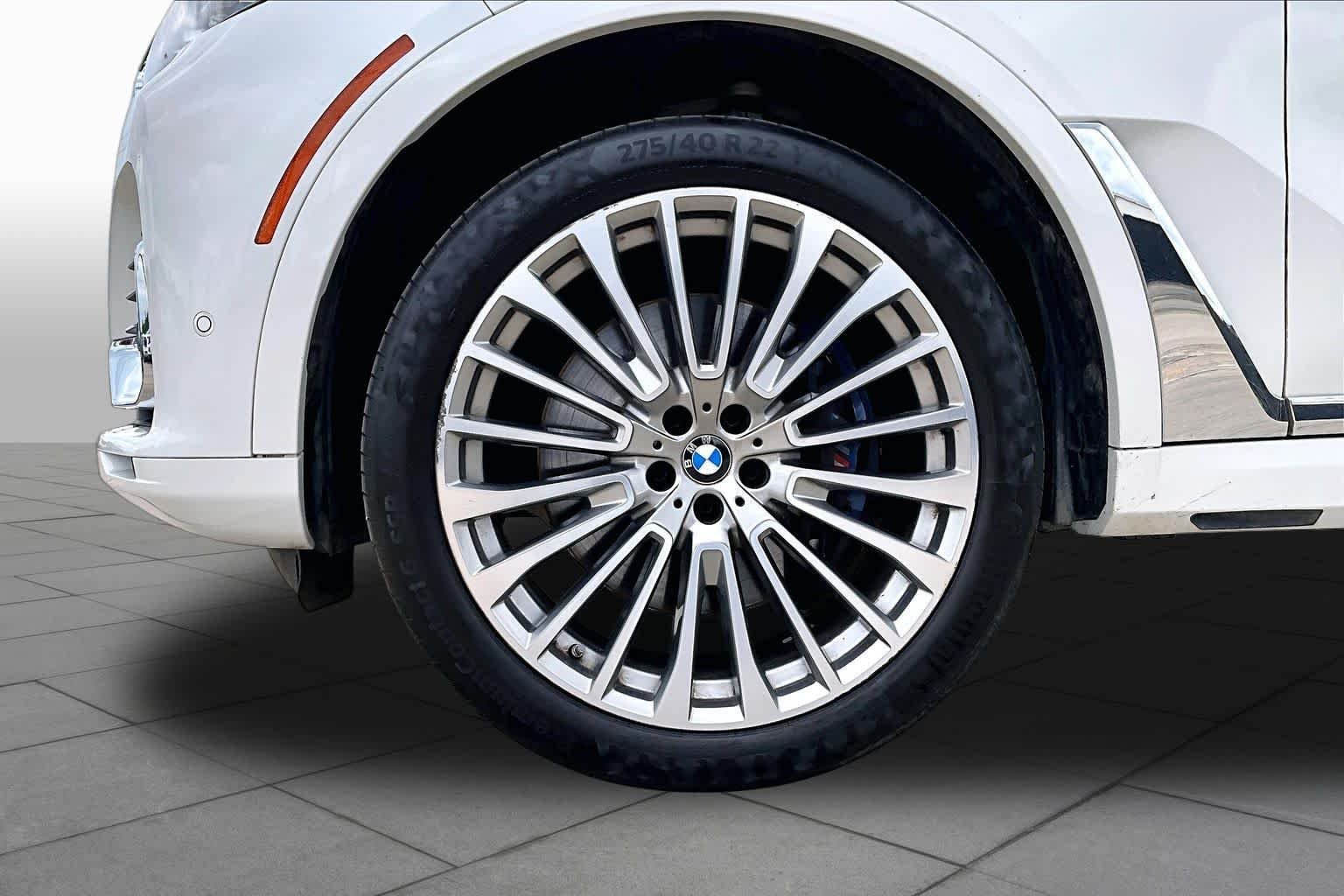 Used 2020 Mineral White Metallic BMW xDrive40i image 11
