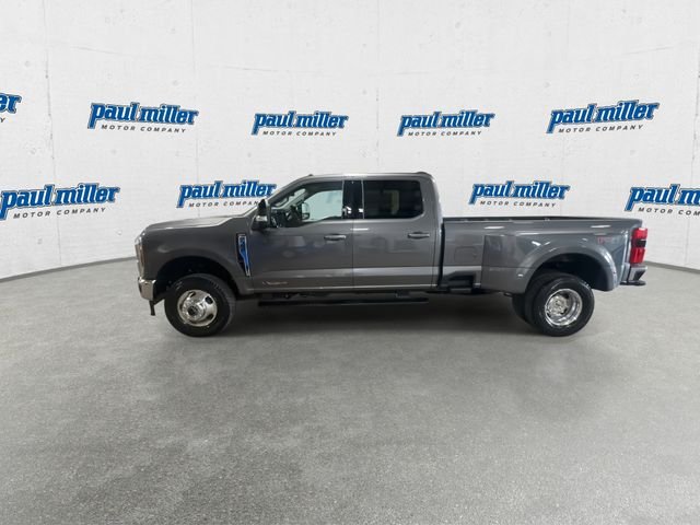 New 2026 Gray Ford Lariat image 6