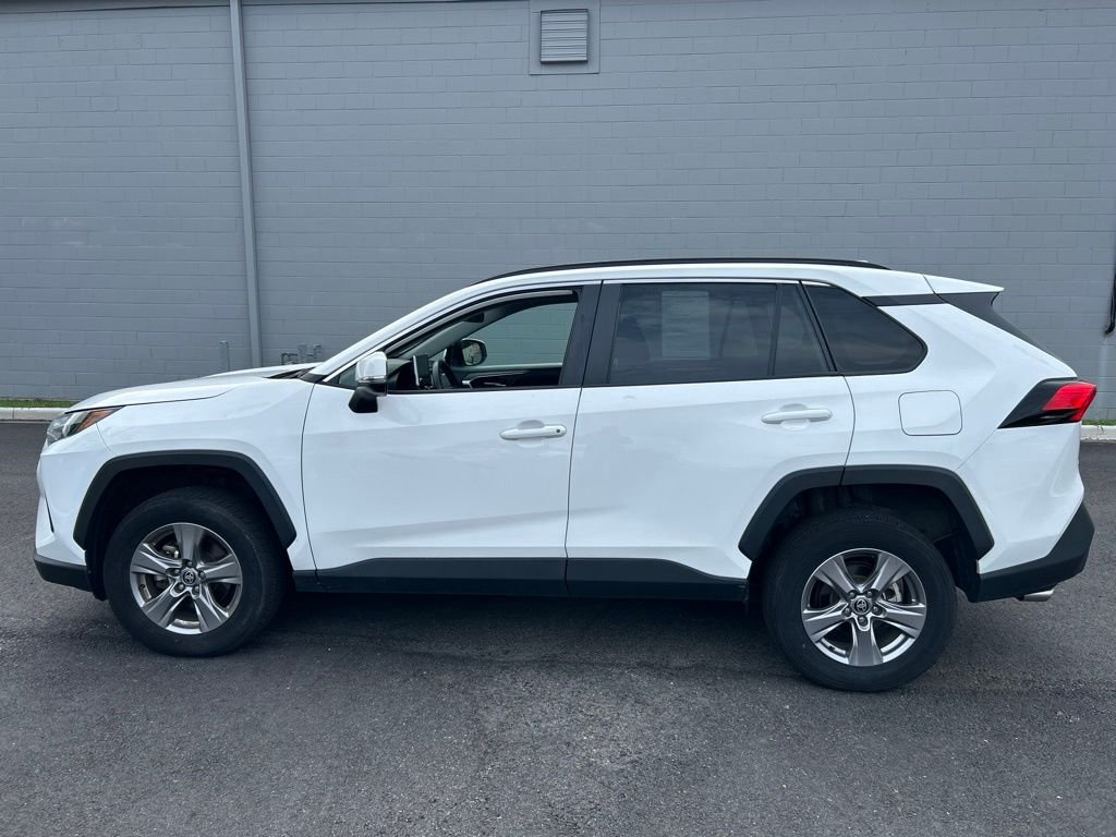 Used 2024 White Toyota XLE image 9