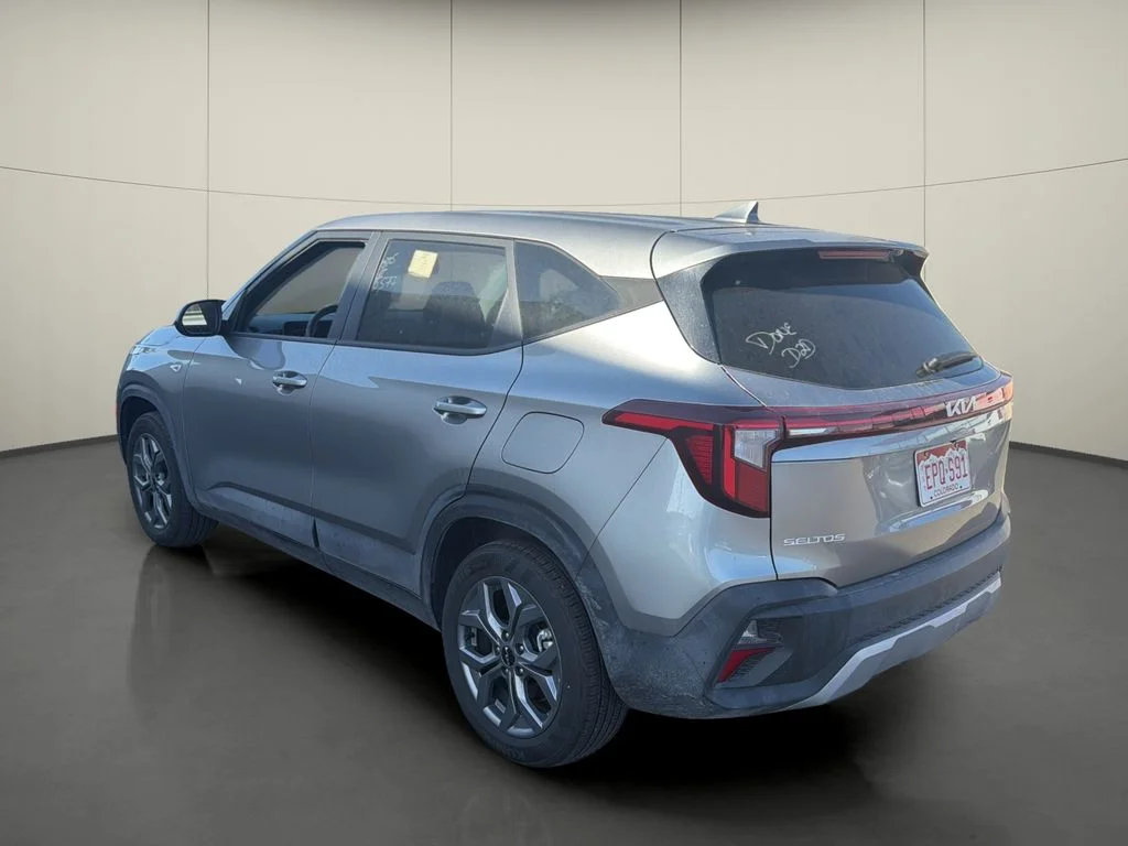 Used 2026 Gray Kia LX image 5