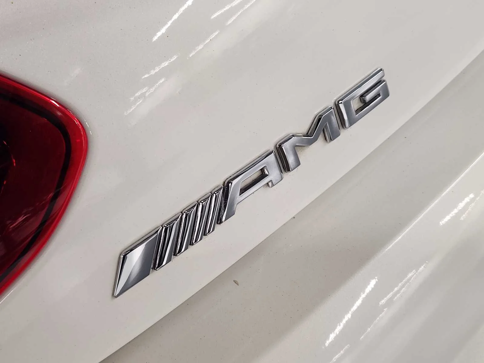 Used 2023 MANUFAKTUR Diamond White Metallic Mercedes-Benz AMG® C 63 S image 20