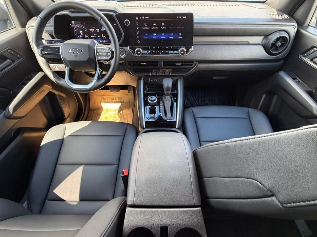 Used 2025 Blue Chevrolet Trail Boss image 13