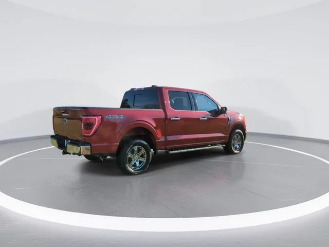 Used 2023 Red Ford XLT image 8