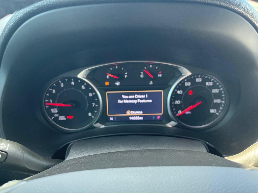Used 2021 SUMMIT WHITE GMC SLT image 15