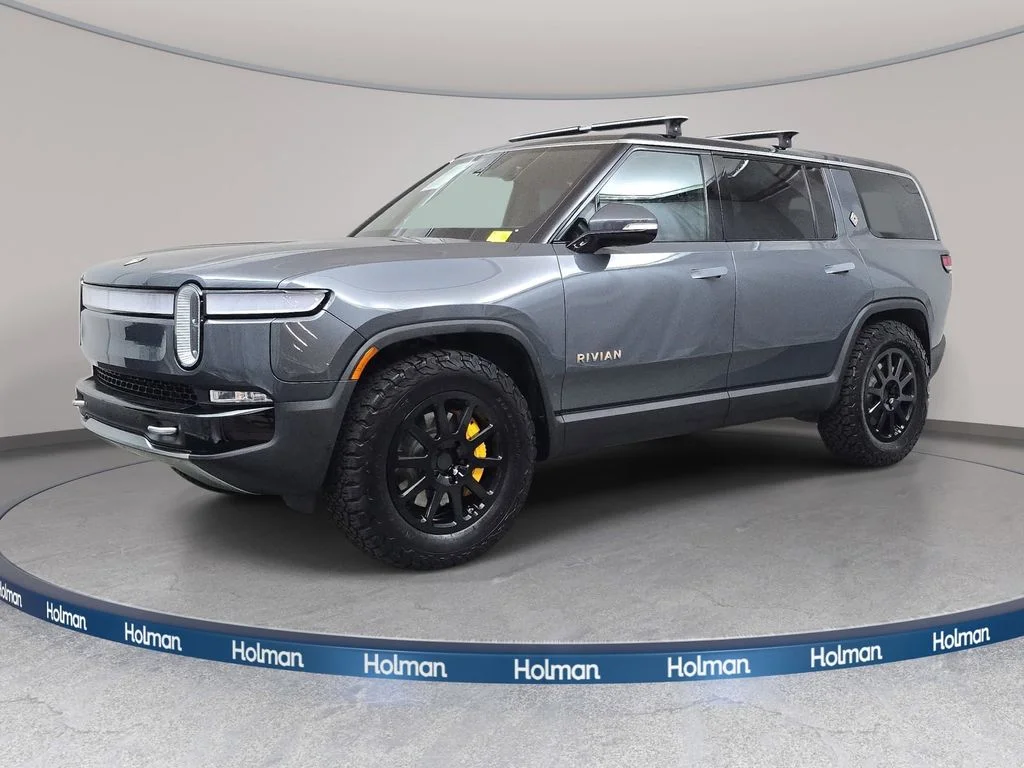 2023 Rivian R1S Adventure Quad-Motor Large Pack's photo