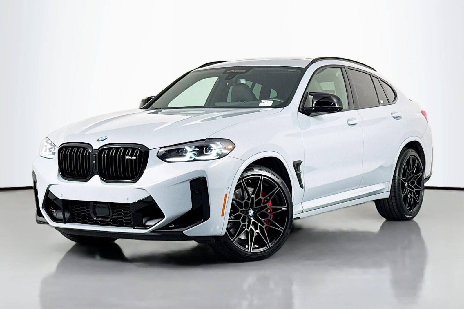 2022 BMW X4 M -'s photo