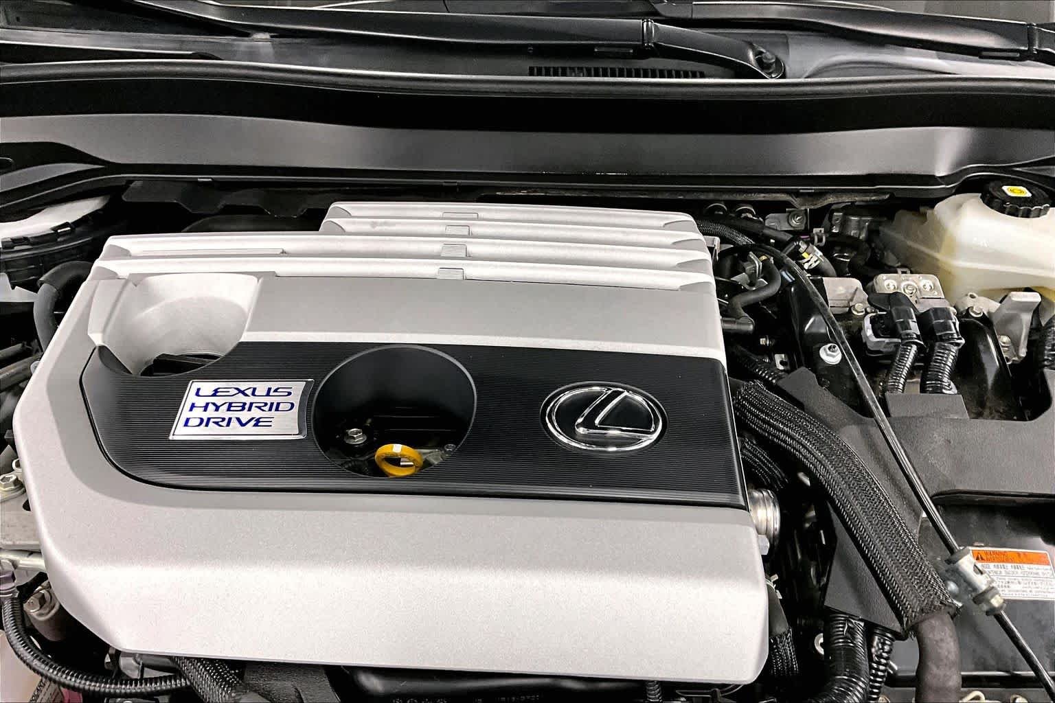 Certified Used 2021 Ultra White Lexus F SPORT image 32
