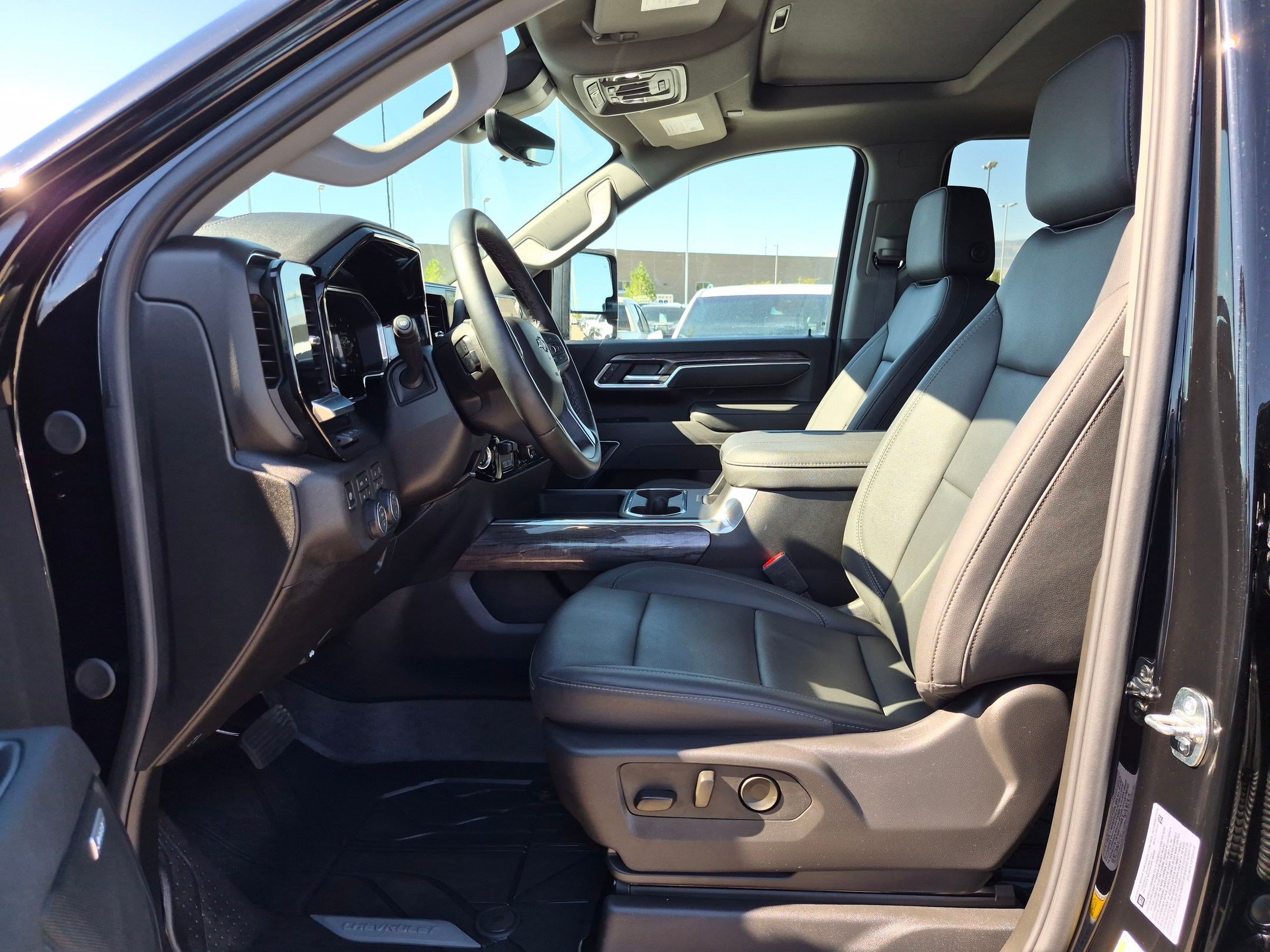 Used 2026 Black Chevrolet LTZ image 15
