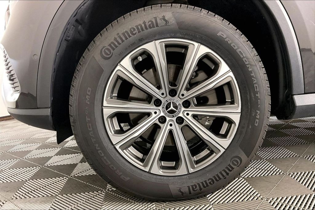 2024 Mercedes-Benz GLC GLC 300 - Photo 8