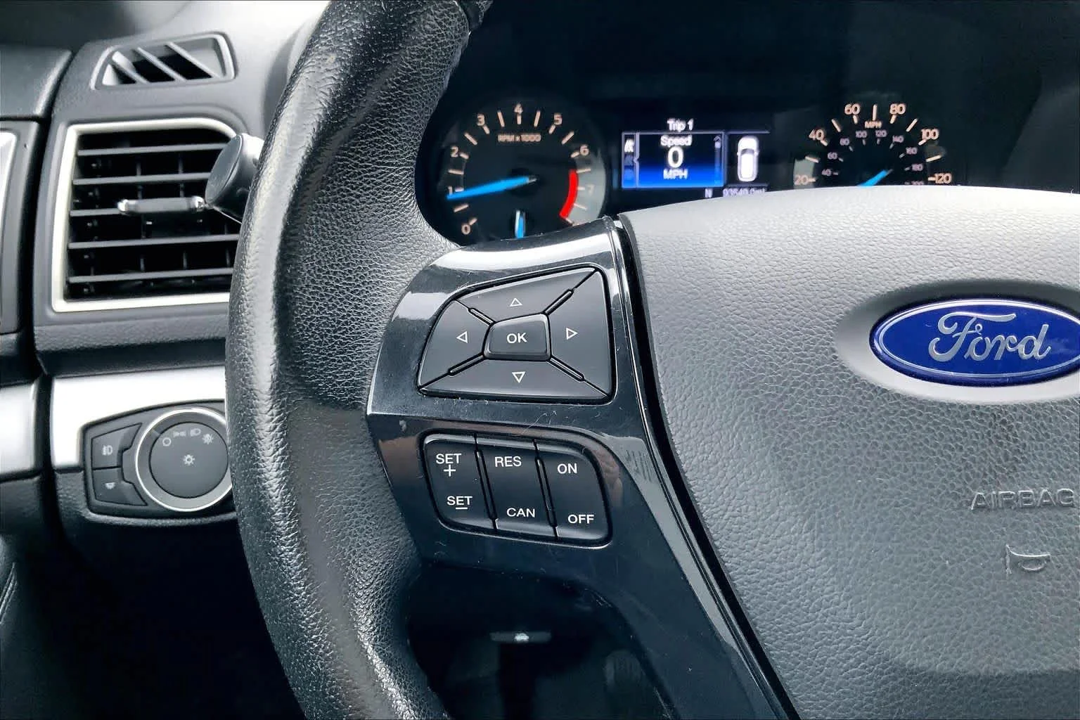 Used 2017 Ingot Silver Metallic Ford XLT image 24