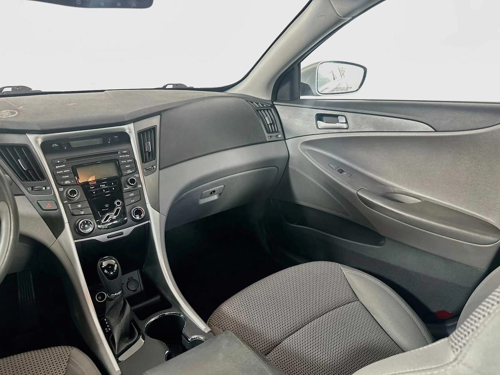 Used 2012 Radiant Silver Hyundai GLS PZEV image 19