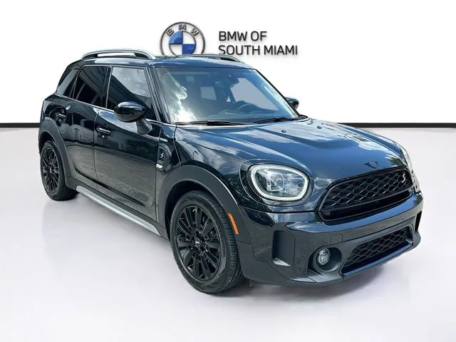 2024 MINI Countryman Cooper S's photo