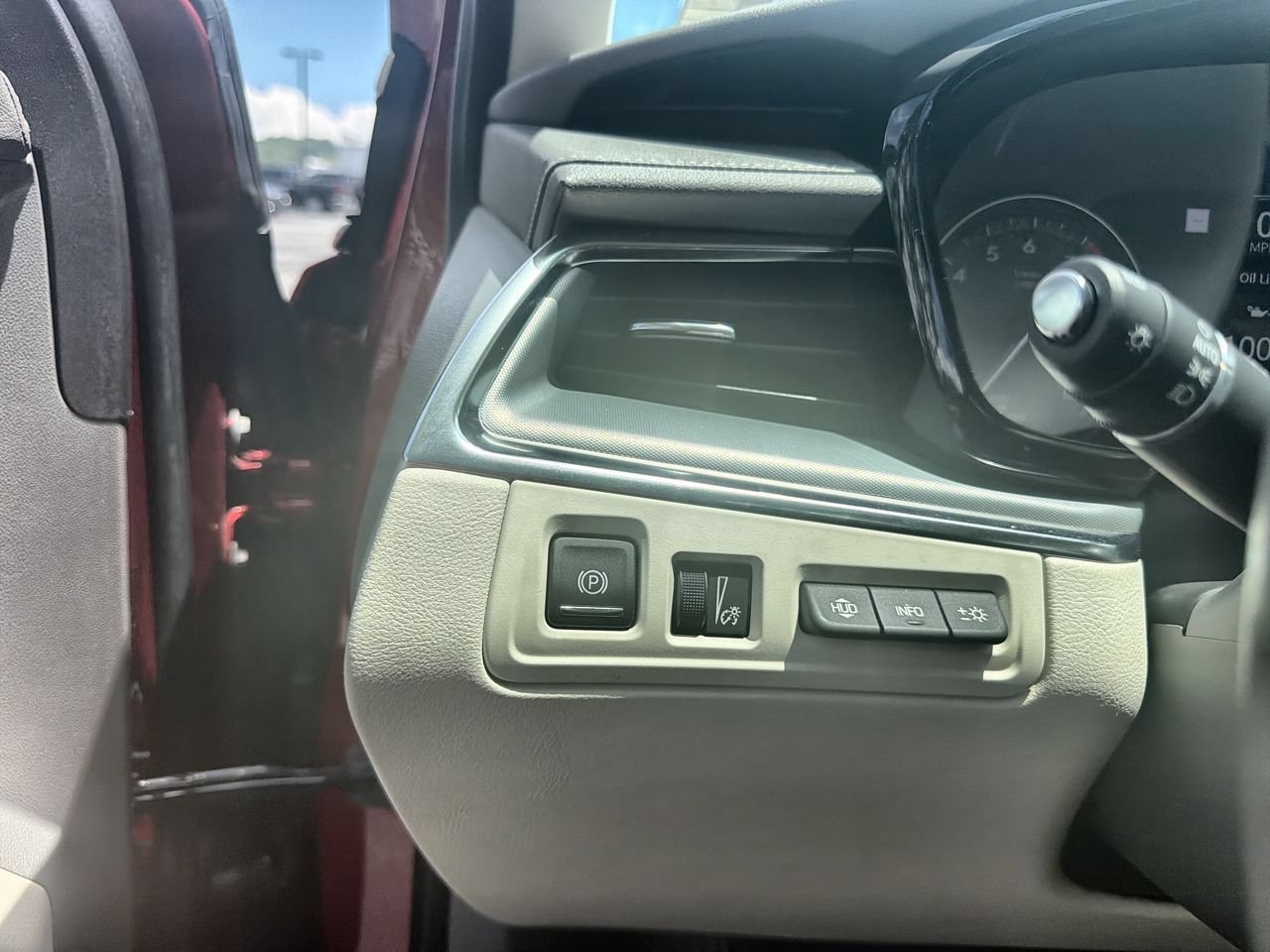 Used 2021 INFRARED TINTCOAT Cadillac FWD Premium Luxury image 15