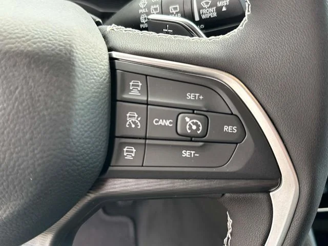 New 2025 Black Jeep Altitude X image 16