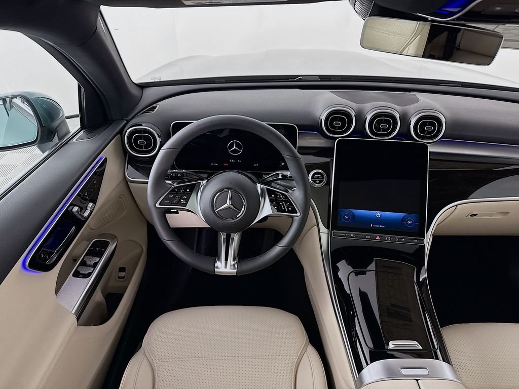 New 2026 Verde Silver Metallic Mercedes-Benz GLC 300 image 23