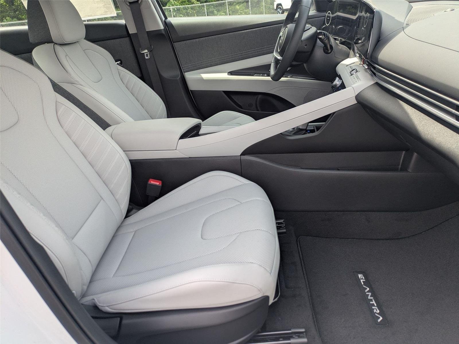 New 2026 Serenity White Pearl Hyundai Limited image 20