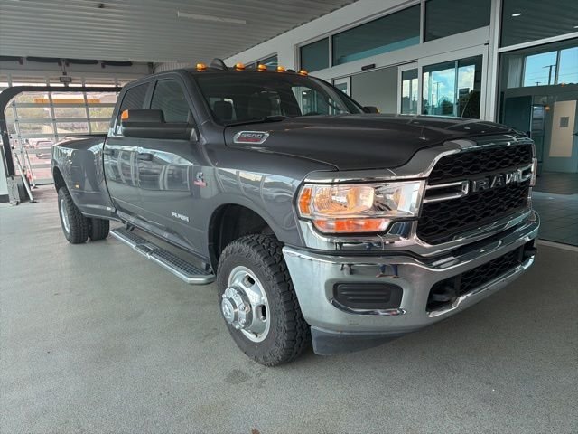 2021 RAM 3500 Tradesman 4X4 Crew Cab LWB's photo