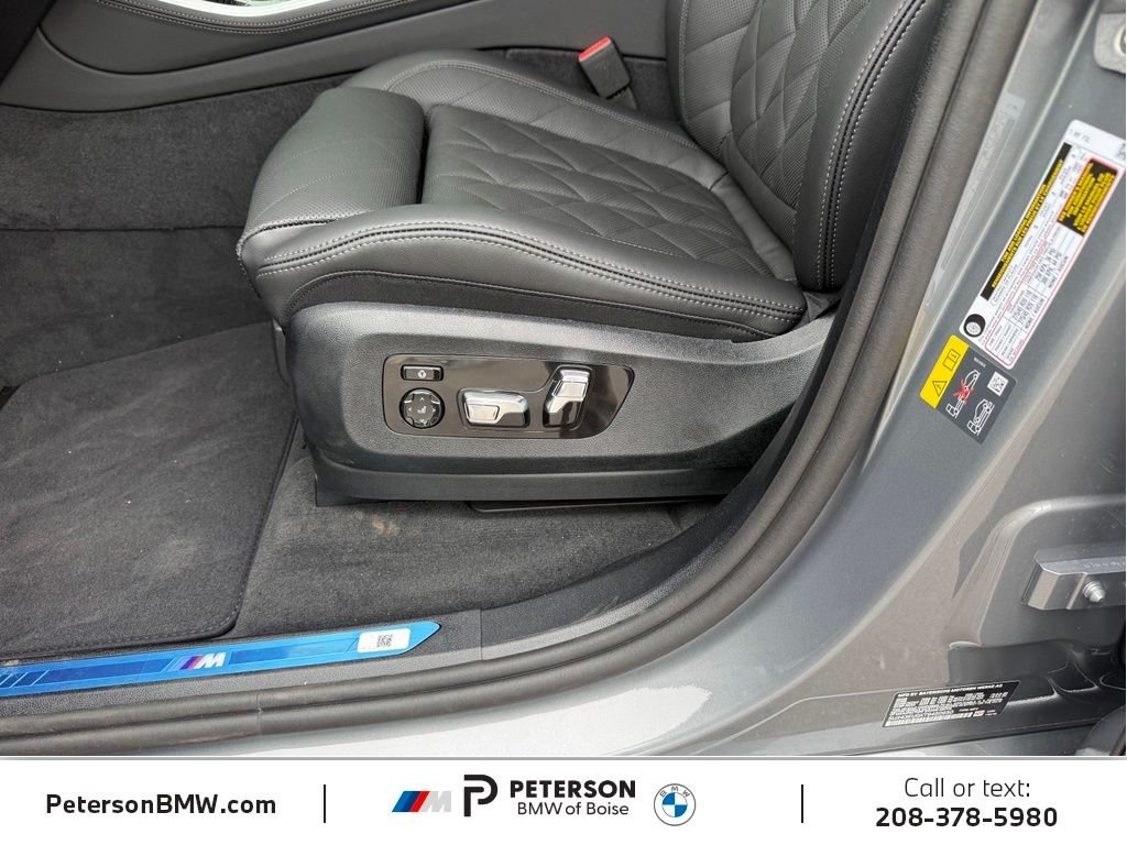 New 2026 Skyscraper Grey Metallic BMW xDrive50e image 25