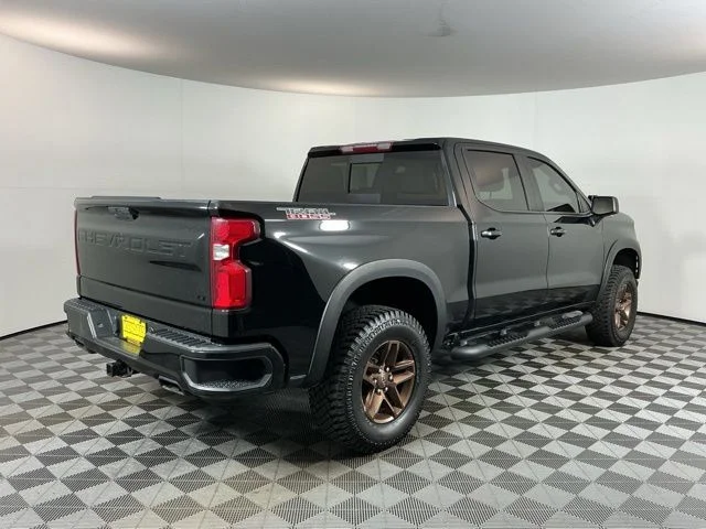 Used 2020 Black Chevrolet LT Trail Boss image 4