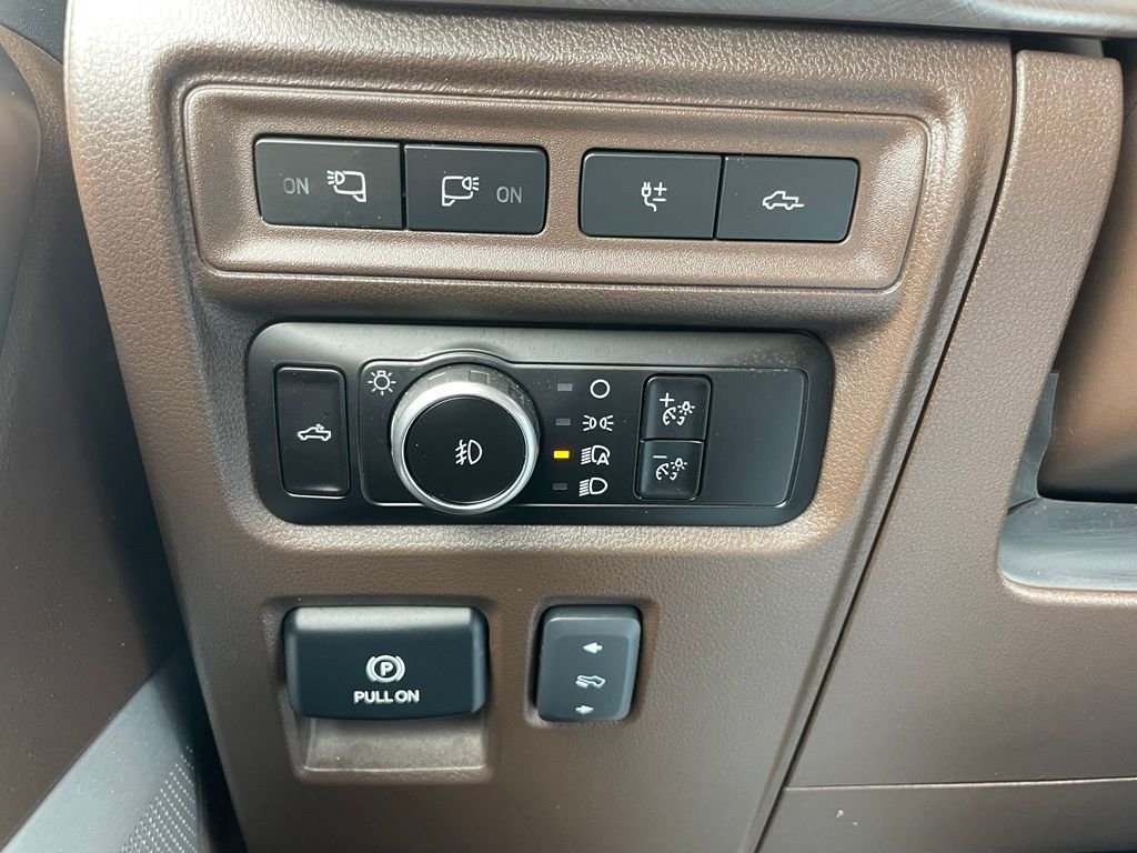 Used 2023 Blue Ford King Ranch image 48