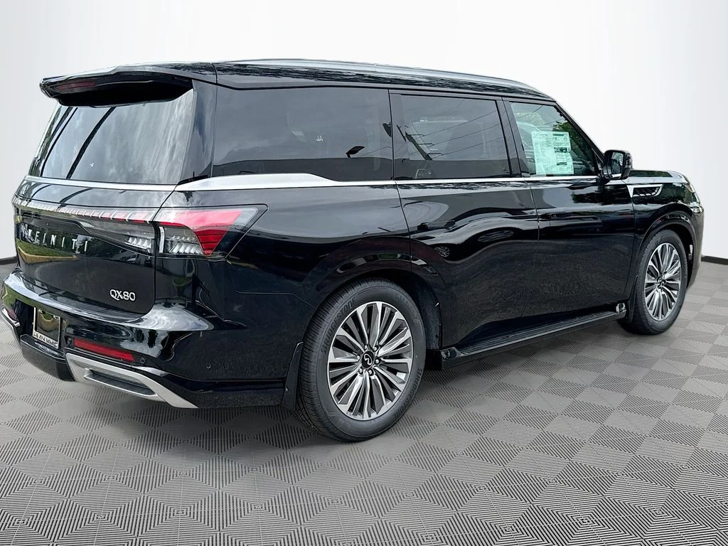 New 2026 BLACK OBSIDIAN INFINITI Luxe 2WD image 5