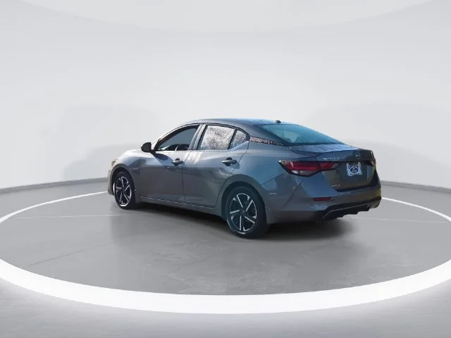 Used 2024 Gray Nissan SV image 6