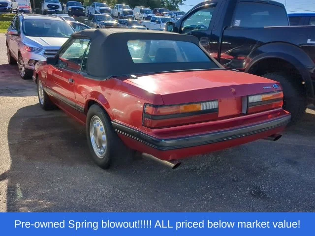 Used 1986 Red Ford GT image 2