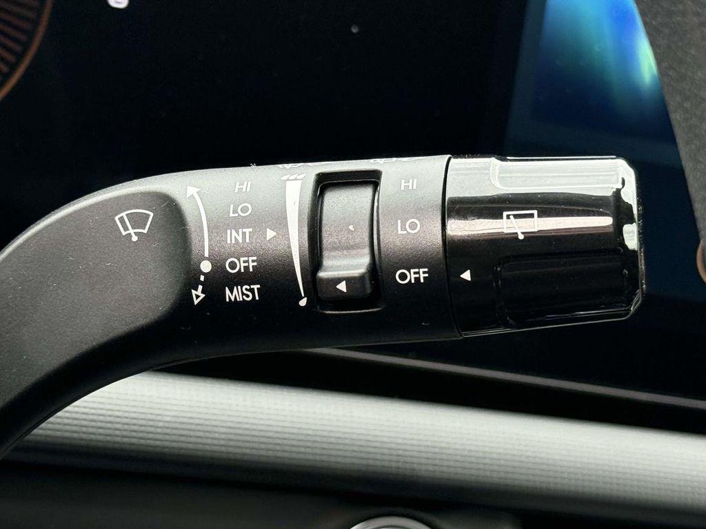 New 2026 Phantom Black Hyundai SEL AWD image 25