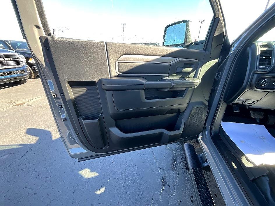 2026 RAM 2500 Tradesman - Photo 12