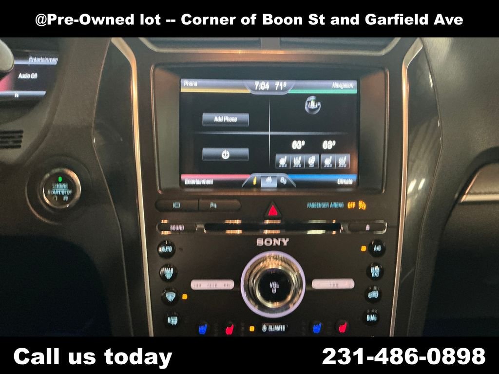 Used 2016 White Ford Sport image 19