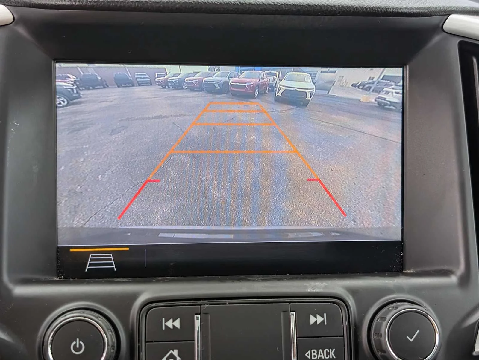 Used 2019 Smokey Quartz Metallic GMC SLT image 27
