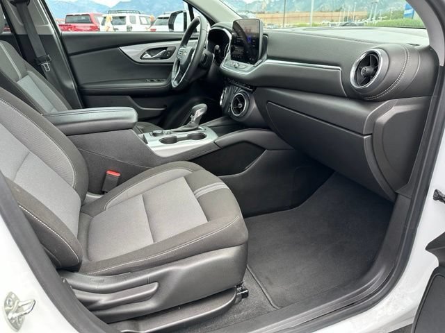 2025 Chevrolet Blazer 2LT - Photo 31