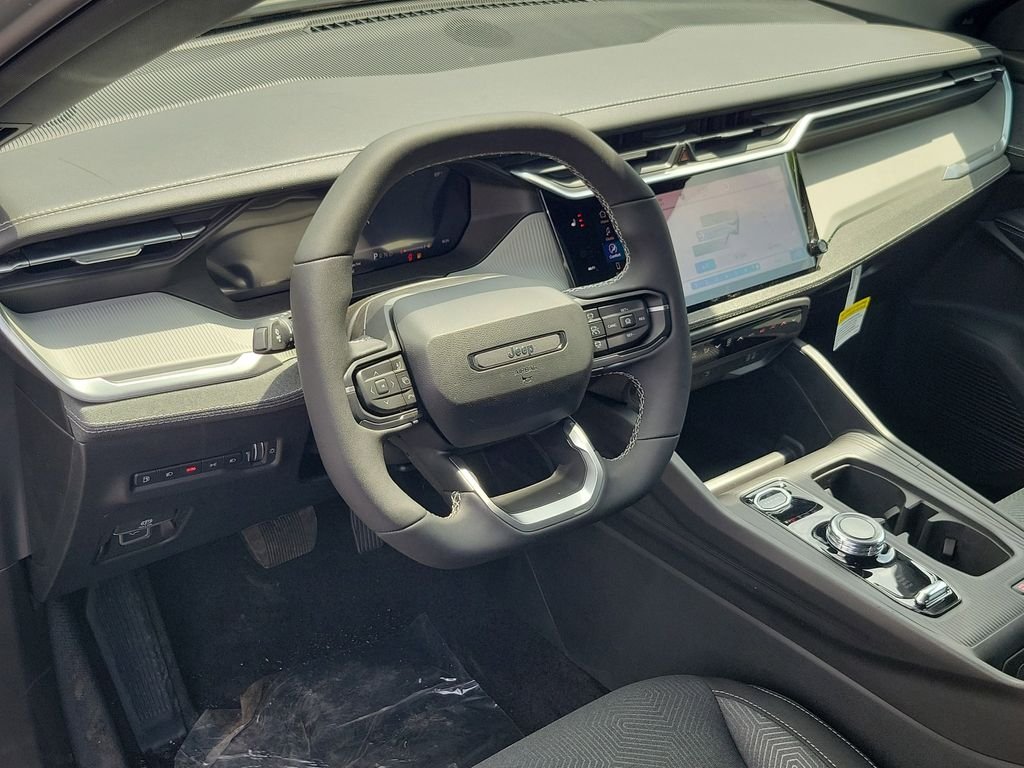 New 2026 Sting-Gray Clearcoat Jeep Laredo image 15