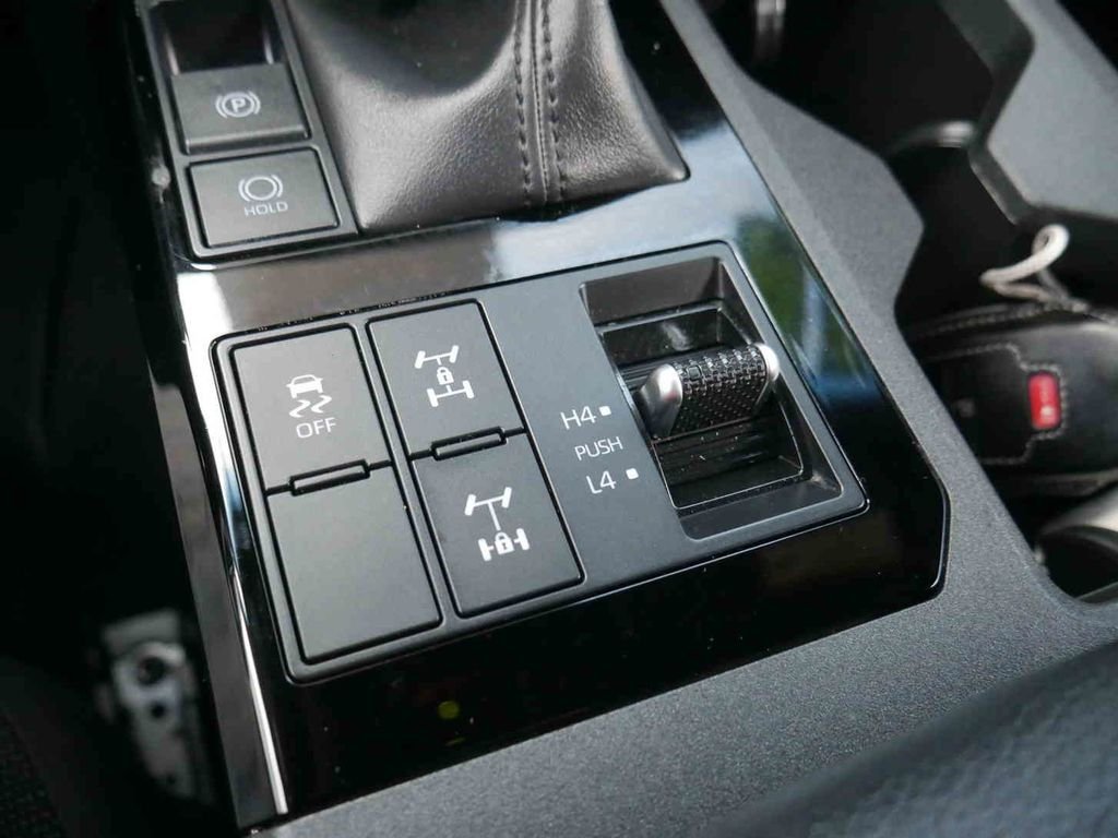 Used 2024  Toyota 1958 image 29