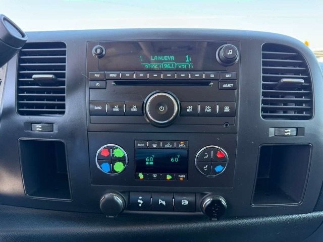 Used 2012 Quicksilver Metallic GMC SLE image 17