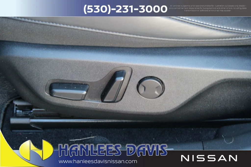 Used 2023 Gray Kia Wind image 14
