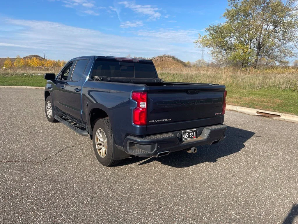 Used 2019 Blue Chevrolet RST image 6