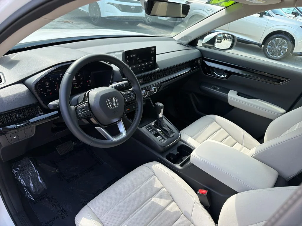 Used 2026 White Honda EX-L image 12