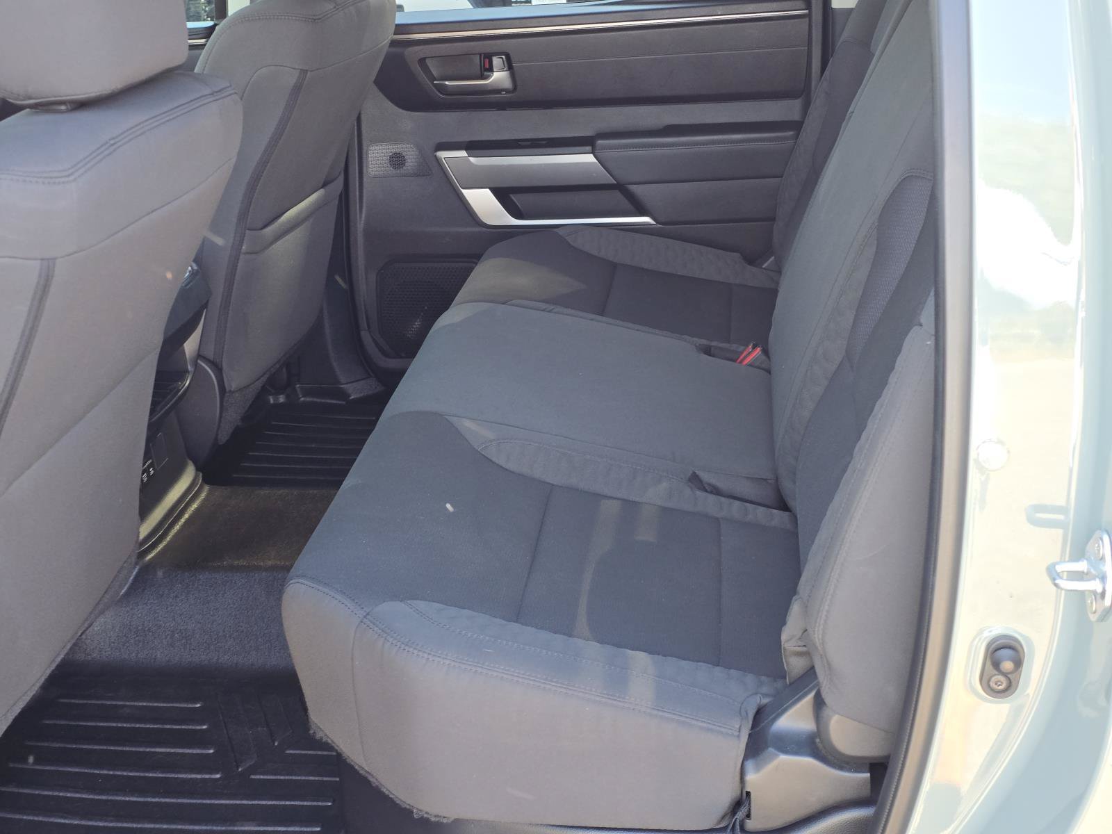 2024 Toyota Tundra SR5 - Photo 17
